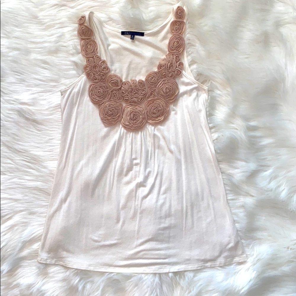 Flower embellished tank top